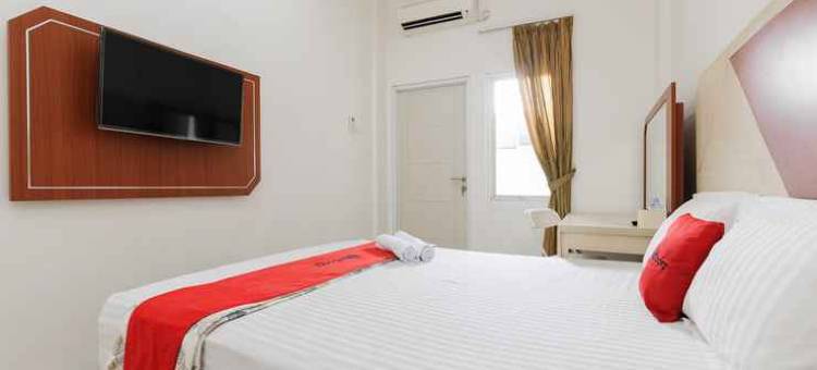 RedDoorz at Jatiwaringin Near Exit Toll Pondok Gede图片