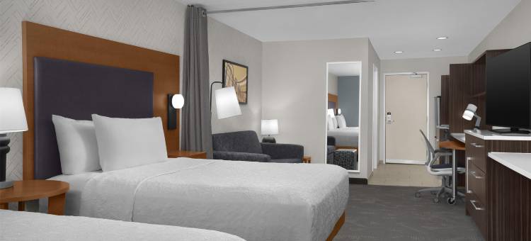 丹佛国际机场希尔顿惠庭酒店(Home2 Suites by Hilton Denver International Airport)图片