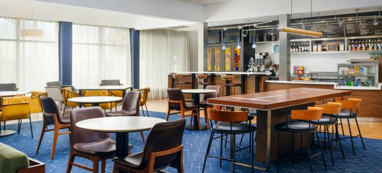 哥伦布-沃辛顿万怡酒店(Courtyard Columbus Worthington)图片