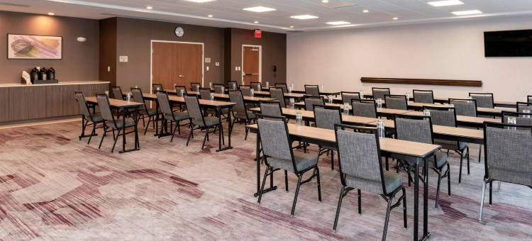 克利夫兰-伊利里亚万怡酒店(Courtyard Cleveland Elyria)图片