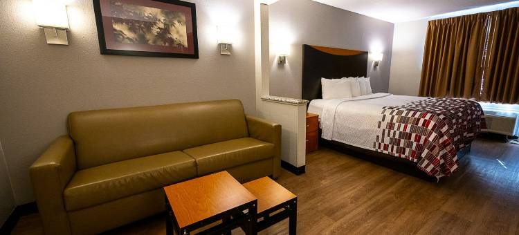 丹维尔红顶套房酒店(Red Roof Inn & Suites Danville, IL)图片