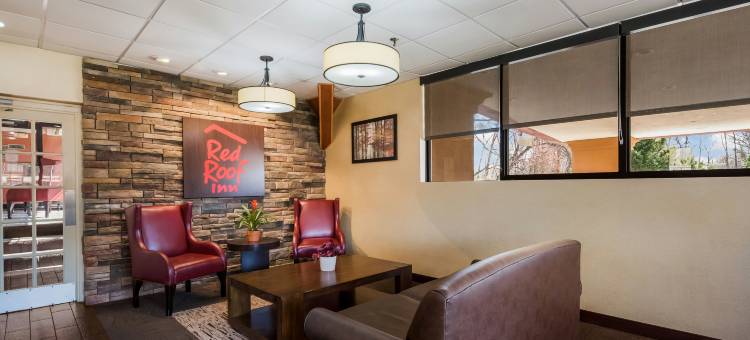 纽华克大学红顶套房酒店(Red Roof Inn & Suites Newark - University)图片