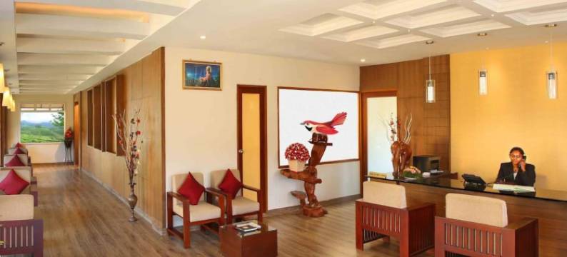 红麻雀度假村(Red Sparrow)图片