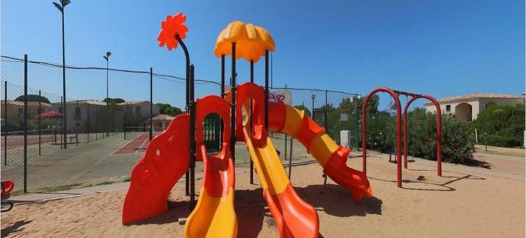 埃塞加卢拉俱乐部海滩酒店(Club Esse Gallura)图片