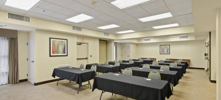 希尔顿欢朋酒店-多拉山(Hampton Inn Mt. Dora)图片