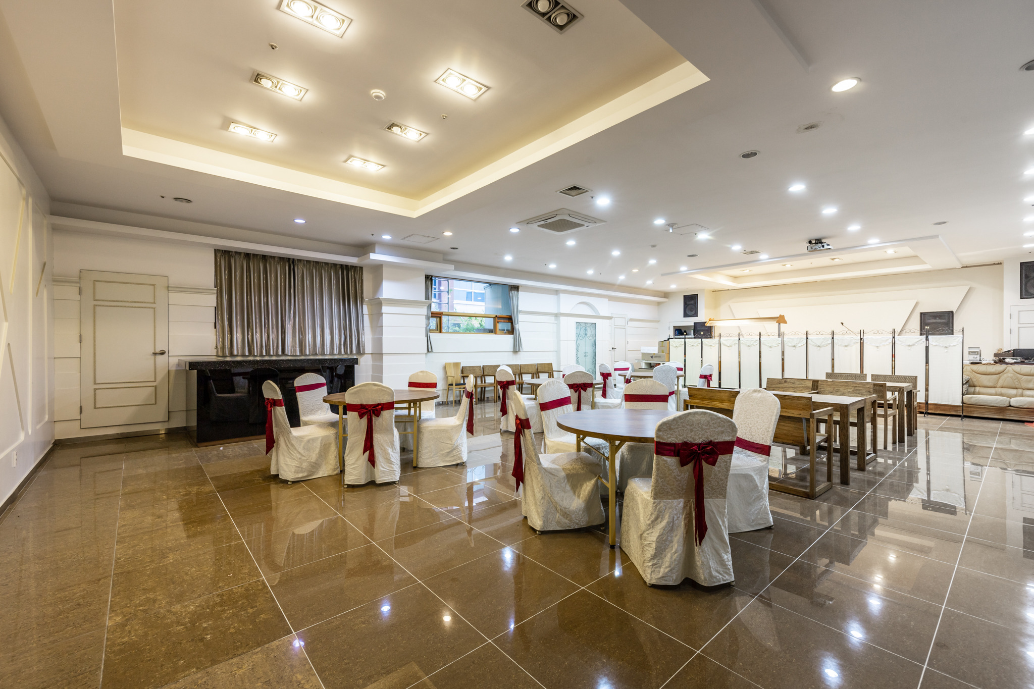 Masters Tourist Hotel Over view