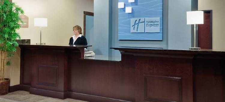 拉昆塔温德姆套房酒店-诺维奇-普兰菲尔德-(La Quinta Inn & Suites by Wyndham Norwich-Plainfield-Casino)图片