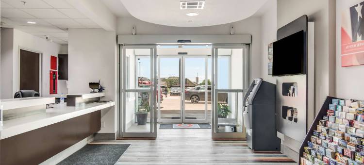 德克萨斯克利本 6 号汽车旅馆(Motel 6 Cleburne, TX)图片