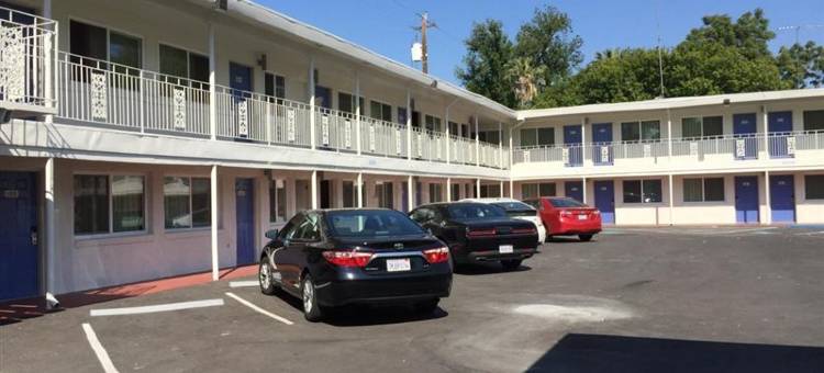 Travelodge by Wyndham Sacramento Convention Center图片