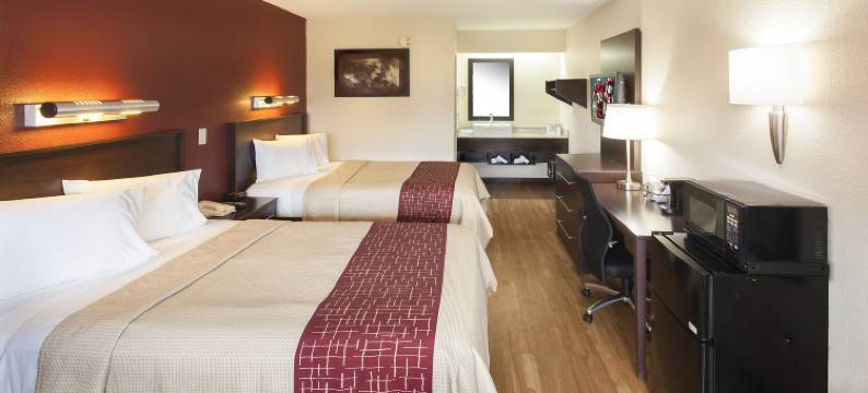 费城机场红顶Plus酒店(Red Roof Plus+ Philadelphia Airport)图片