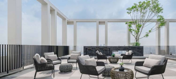 曼谷素坤逸87号温德姆华美达酒店(Ramada by Wyndham Bangkok Sukhumvit 87)图片