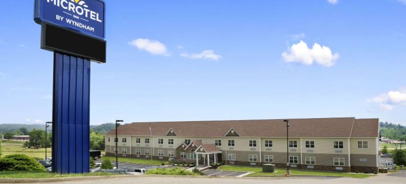 矿泉井城-帕克斯堡麦客达套房酒店(Microtel Inn & Suites by Wyndham Mineral Wells/Parkersburg)图片