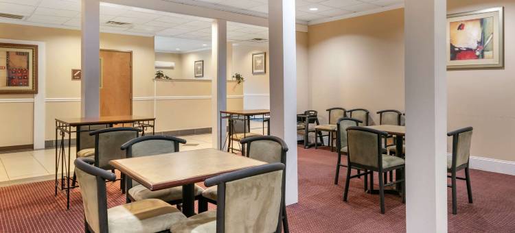 伊康旅馆(Econo Lodge)图片