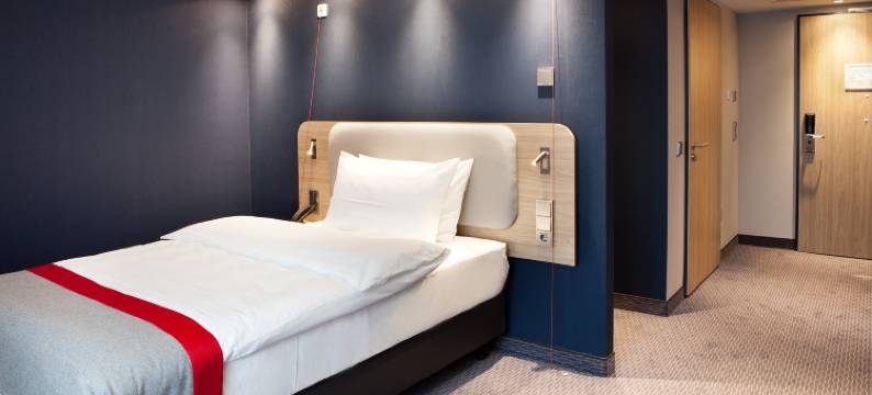 雷姆沙伊德智选假日酒店(Holiday Inn Express REMSCHEID by IHG)图片