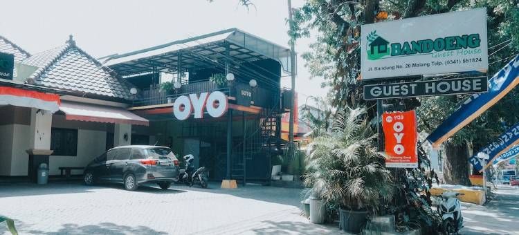 OYO1130班顿伊斯兰旅馆(OYO 1130 Bandoeng Guest House Syariah)图片