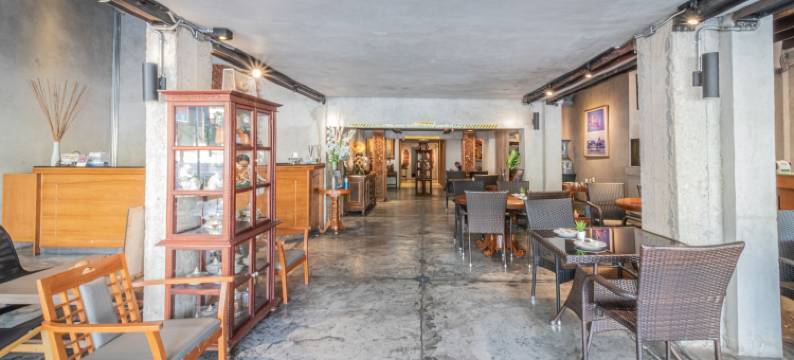 镇中酒店(Intown Residence)图片