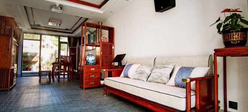 匡庐隐栖客服小姐姐公寓(慧远路分店)图片