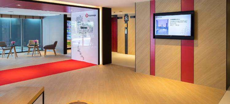 曼谷素坤逸 11 巷彩鸿酒店(Travelodge Sukhumvit 11)图片