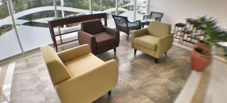 暗礁公寓酒店(The Reef Hotel and Residences)图片