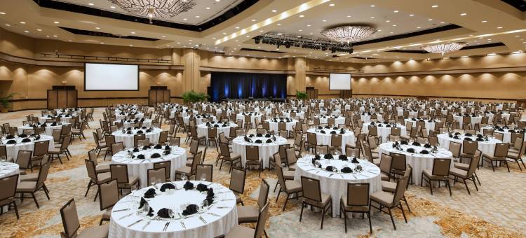 喜来登威基基海滩度假村(Sheraton Waikiki Beach Resort)图片