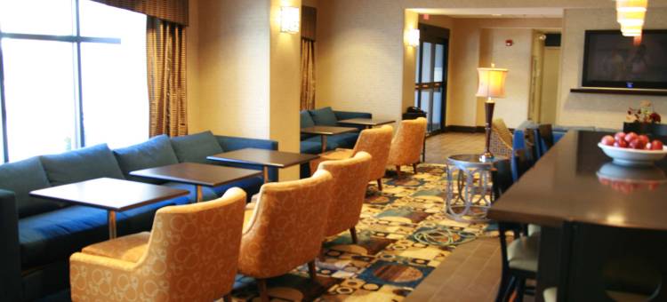 希尔顿欢朋酒店-托皮卡(Hampton Inn Topeka)图片