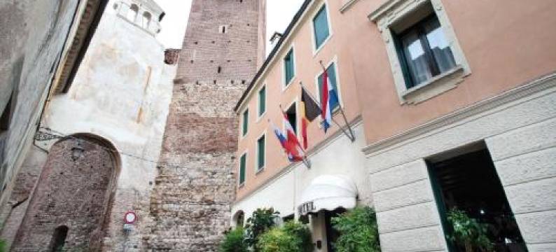 阿尔城堡酒店(Hotel Al Castello)图片