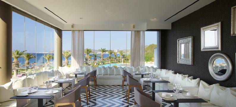 伊锡恩大全套房 - 限成人(The Ixian Grand & All Suites)图片