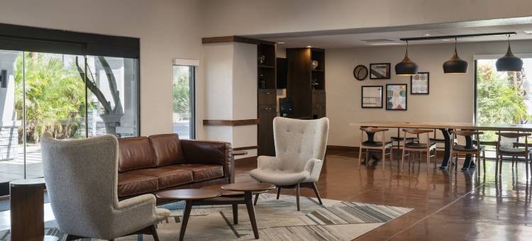 福朋喜来登酒店图森机场店(Four Points by Sheraton Tucson Airport)图片