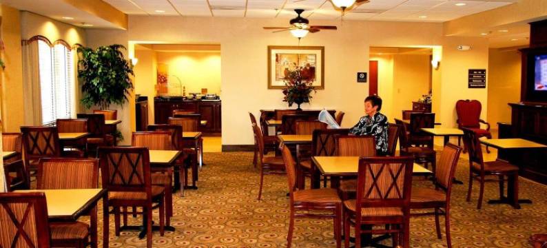 希尔顿欢朋酒店-曼宁(Hampton Inn Manning)图片