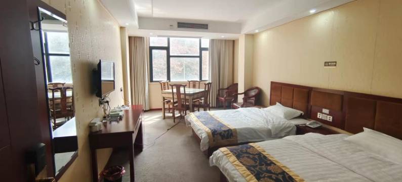 天堂寨栖于山寨民宿图片