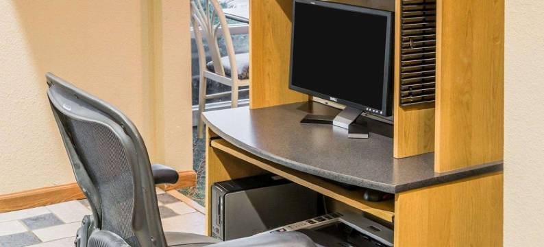 卡拉马祖凯艺酒店(Quality Inn I-94 near Wings Stadium)图片