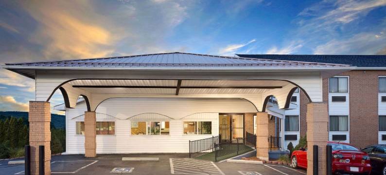 希尔斯维尔速8酒店(Super 8 by Wyndham Hillsville)图片