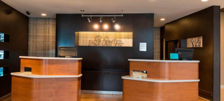 路易斯威尔市区万怡酒店(Courtyard Louisville Downtown)图片