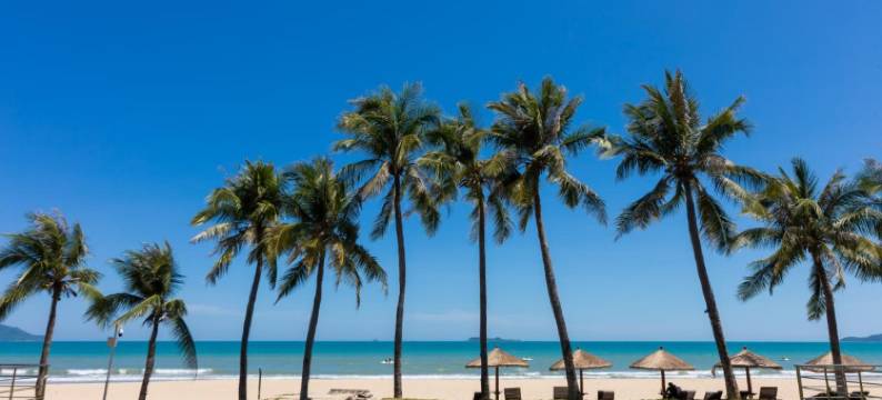 爱亲海海景公寓(三亚湾路分店)图片