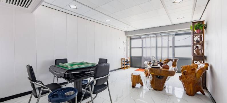 慢海loft度假公寓(朵山路分店)图片