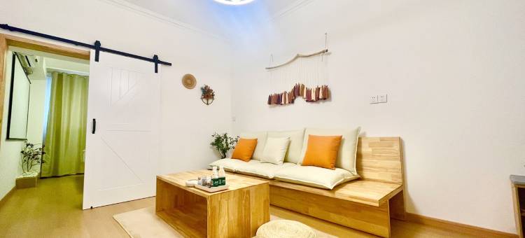 你的露露民宿(长风路分店)图片