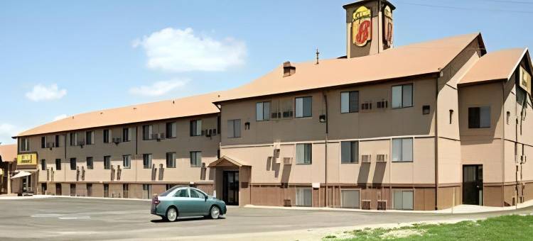 米切尔速8酒店(Super 8 by Wyndham Mitchell)图片