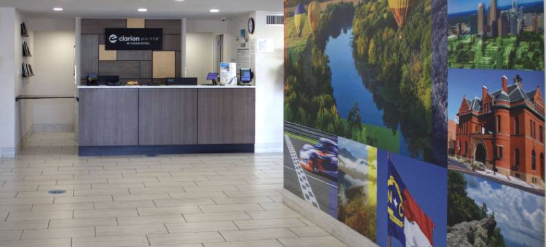 斯泰茨维尔凯隆波因特酒店(Clarion Pointe Statesville)图片