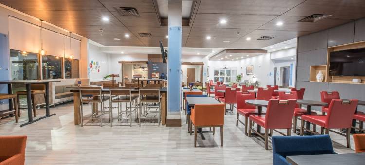 Holiday Inn Express & Suites Houston Westchase - Westheimer图片