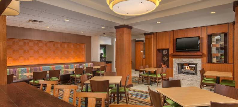 克利夫兰万豪国际万枫酒店(Fairfield by Marriott Cleveland)图片