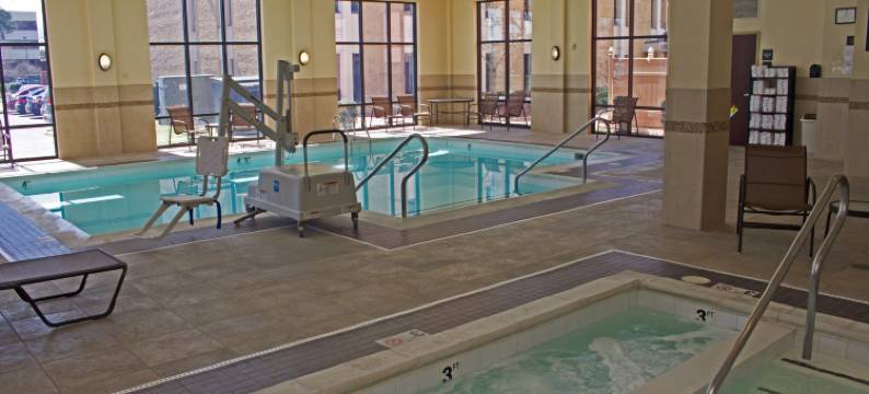 希尔顿欢朋套房酒店-切萨皮克巴特菲尔德大道(Hampton Inn & Suites Chesapeake-Battlefield Blvd.)图片