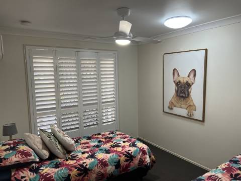 Modern 3 Bedroom fully A/C Town House with lock up garage and super fast WiFi