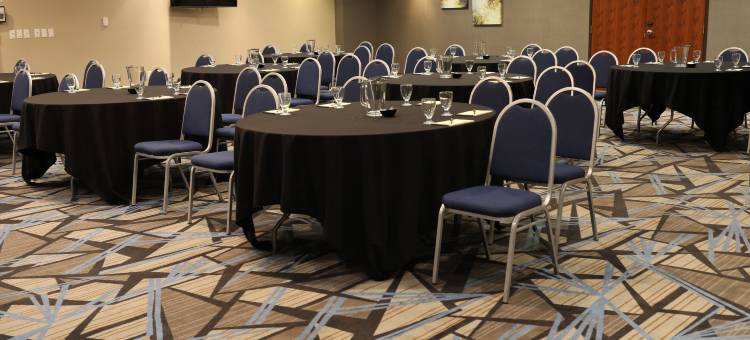 奥马哈西南希尔顿逸林酒店(DoubleTree by Hilton Omaha Southwest)图片