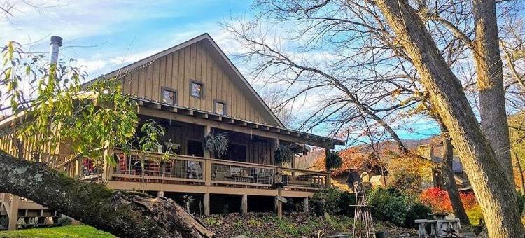 Creekfront Retreat • Hot Tub • Pool Table • Near Town/National Park • Rejuvenate图片