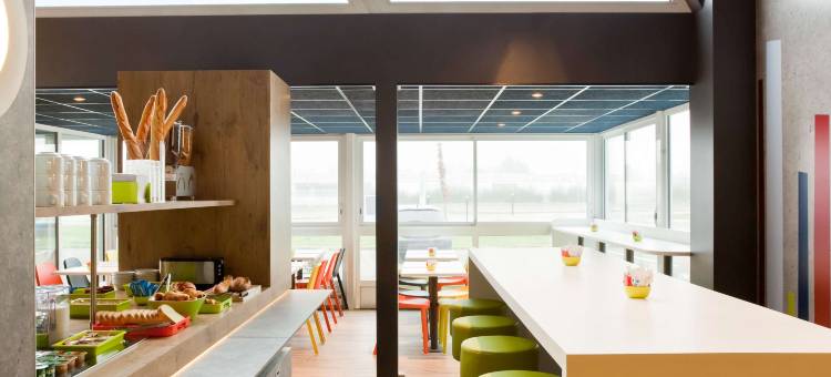 宜必思快捷 Pontault Combault RN4 马恩河谷酒店(Ibis Budget Pontault-Combault RN4 Marne-la-Vallée)图片