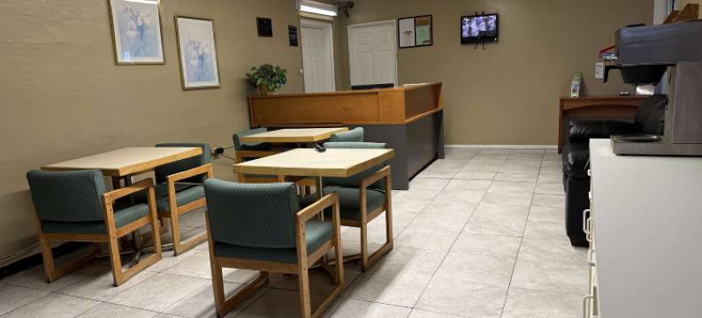 美洲最佳价值旅馆-文多弗(Americas Best Value Inn Wendover)图片