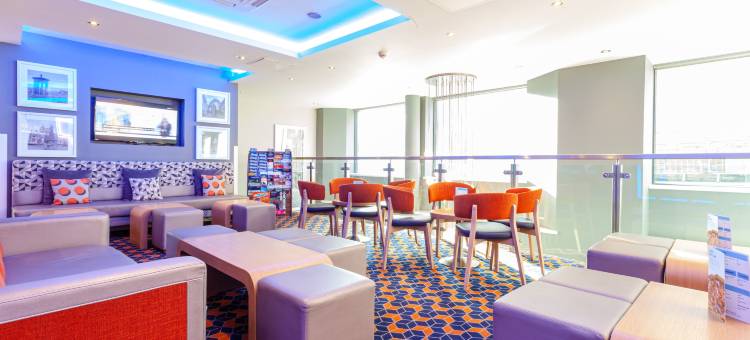 爱丁堡皇家大道智选假日酒店(Holiday Inn Express Edinburgh – Royal Mile)图片