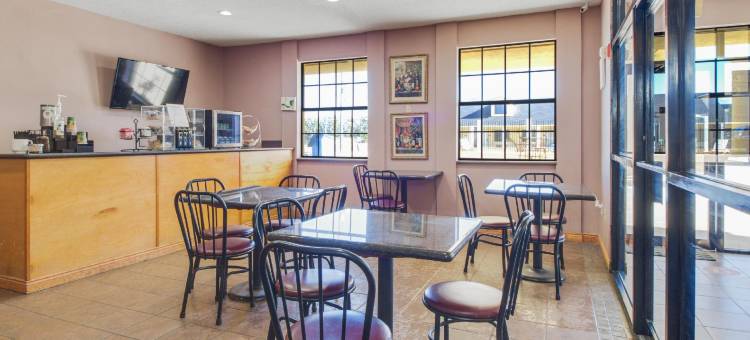 OYO英格尔赛德酒店(OYO Hotel Ingleside TX)图片