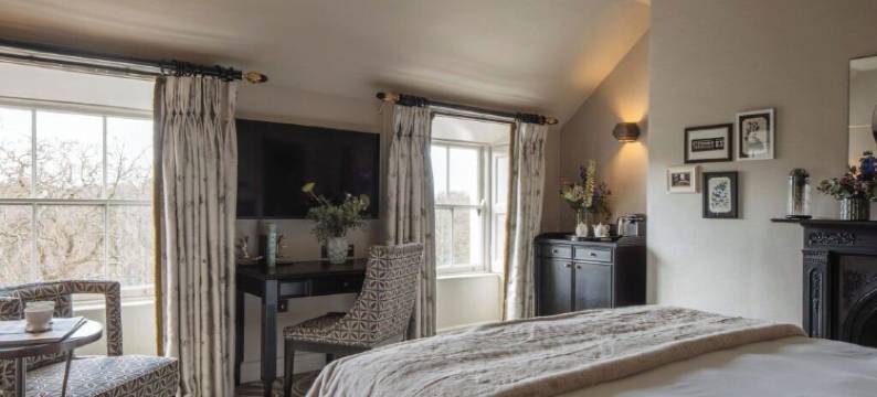 绿地镇房(Townhouse on the Green)图片