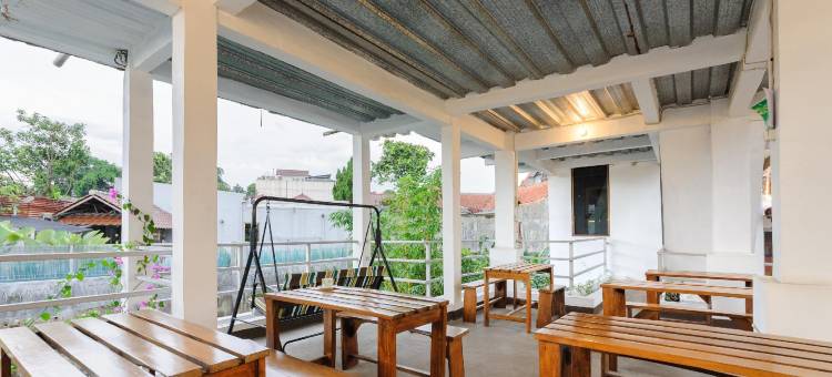 红多兹伊斯兰酒店-近茂物喷泉公园(RedDoorz Syariah Near Taman Air Mancur Bogor)图片